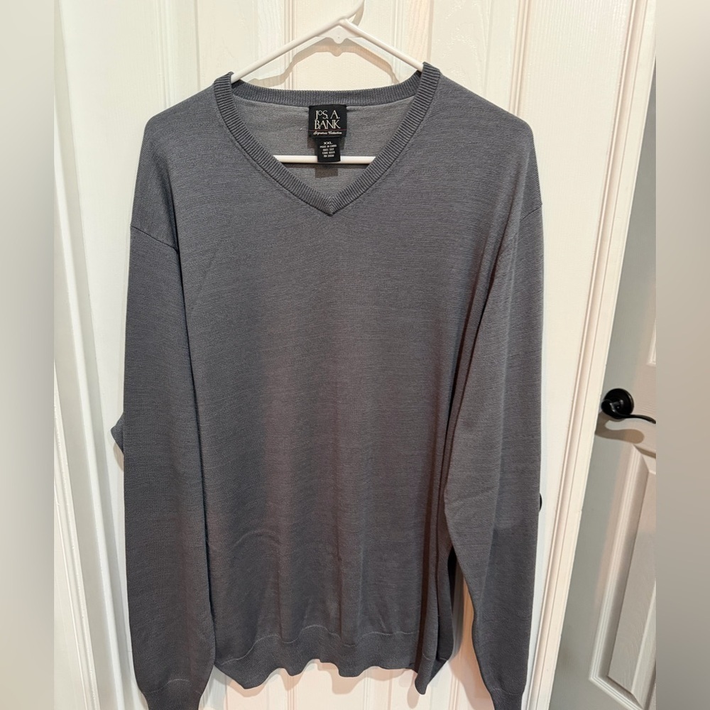 Jos. A. Bank Signature Collection V-Neck Sweater Charcoal 100% Silk XXL